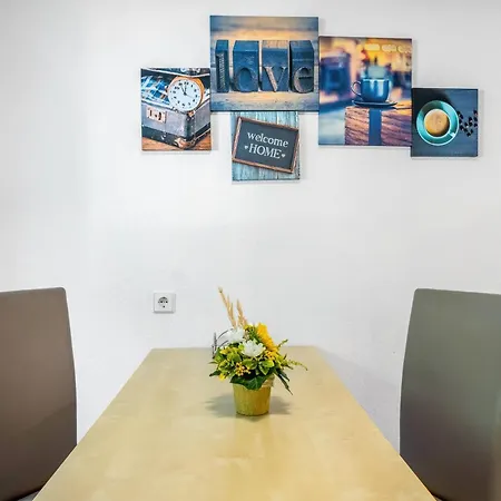 Uli Schaetzle Apartamento