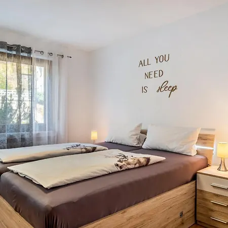 Uli Schaetzle Apartamento *